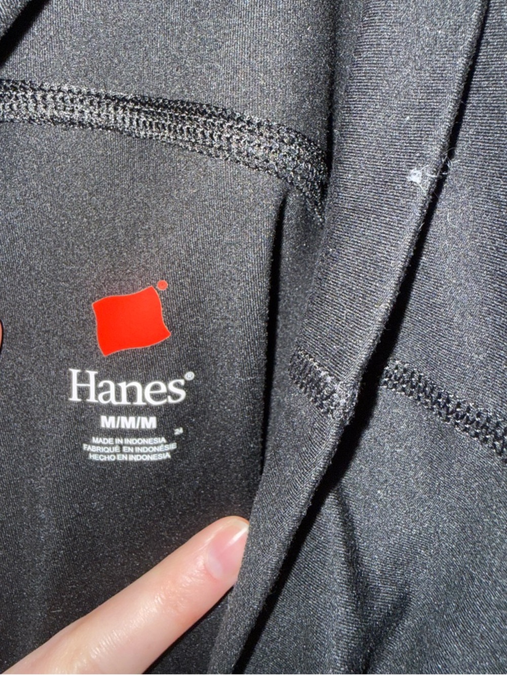 Hanes Black Maternity Leggings With Pockets - Picture 2 of 3